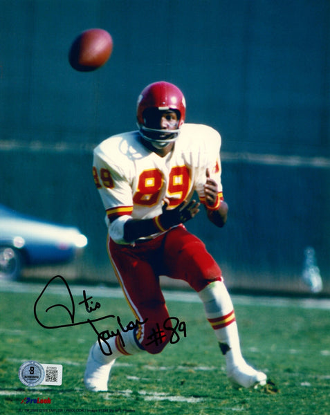 Otis Taylor Autographed/Signed Kansas City Chiefs 8x10 Photo Beckett 57654
