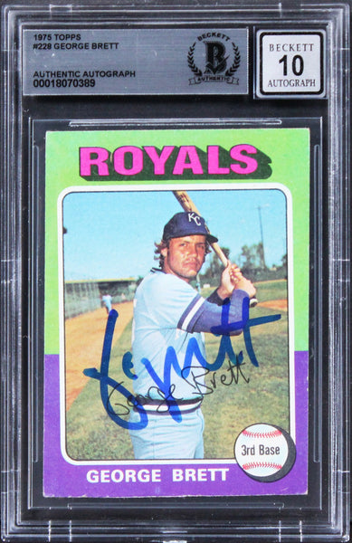 Royals George Brett Signed 1975 Topps #228 Card Auto Graded Mint 10! BAS Slabbed