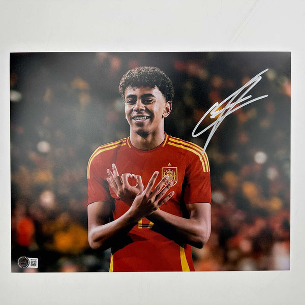 Autographed/Signed Lamine Yamal Spain 11x14 Soccer Photo Beckett BAS COA #4