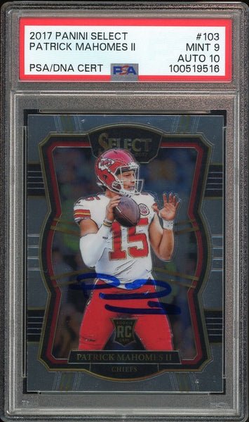 2017 Panini Select #103 Patrick Mahomes RC Rookie On Card PSA 9/10 Auto MINT