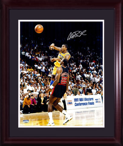 Magic Johnson Lakers signed 16x20 photo framed mint autograph HOF fanatics coa