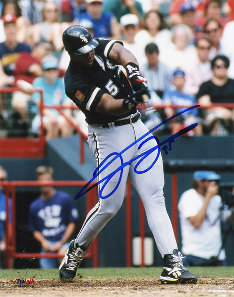 Frank Thomas Signed Chicago White Sox Action 8x10 Photo (SCHWARTZ SPORTS COA)