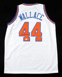 John Wallace Signed New York Knicks Jersey (JSA) 1996 1st Round NBA Draft Pick