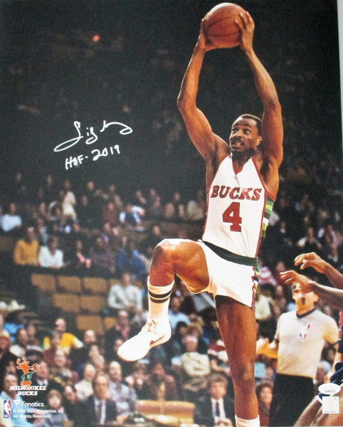 MIlw. Bucks SIDNEY MONCRIEF Signed 16x20 Photo #7 AUTO w/ "HOF 2019" - JSA