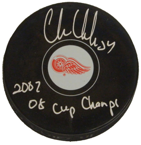 CHRIS CHELIOS Signed Detroit Red Wings Hockey Puck w/2002, 08 Cup Champs - SS