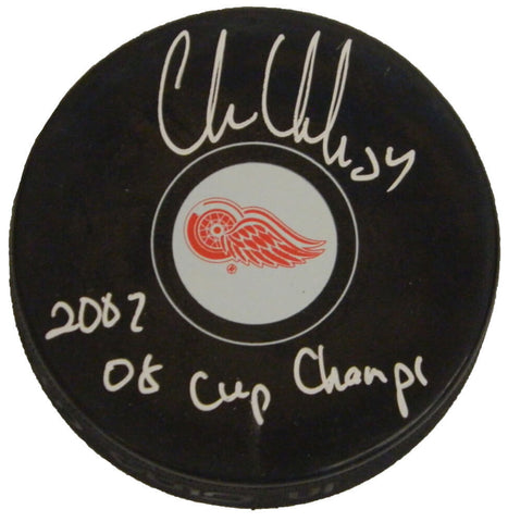 CHRIS CHELIOS Signed Detroit Red Wings Hockey Puck w/2002, 08 Cup Champs - SS