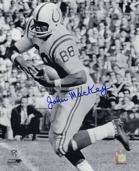 John Mackey Signed Colts B&W With Football 8x10 Photo - (SCHWARTZ COA)