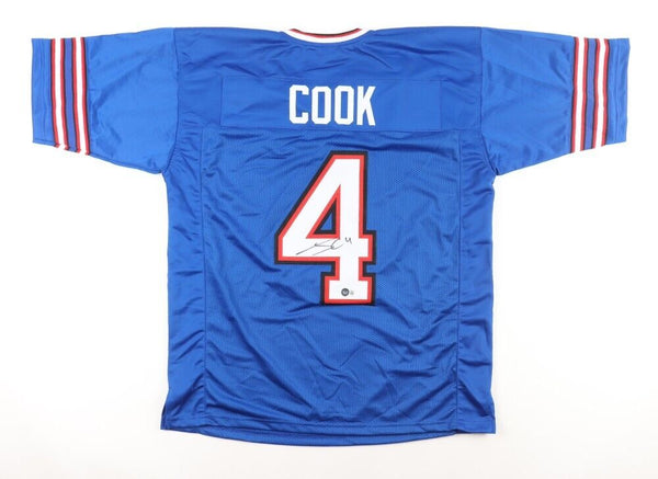 James Cook Signed Bills Jersey (Beckett) Buffalo 2022 2nd Rnd Pck / Univ Georgia