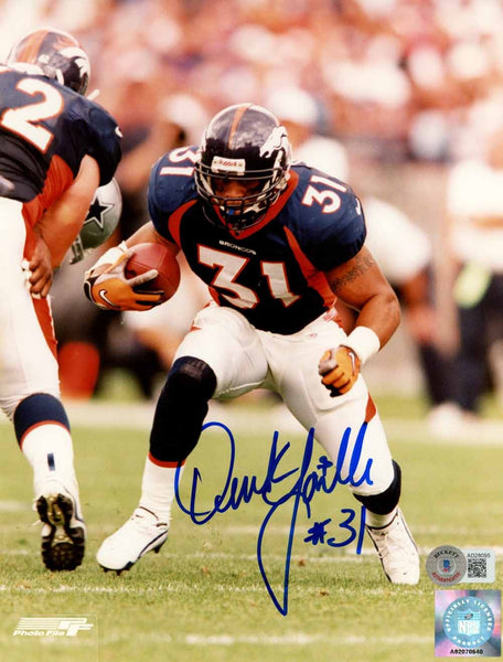 Derek Loville Autographed/Signed Denver Broncos 8x10 Photo Beckett 50424