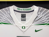 OREGON DUCKS MARCUS MARIOTA AUTOGRAPHED FRAMED WHITE NIKE JERSEY MM HOLO 89826