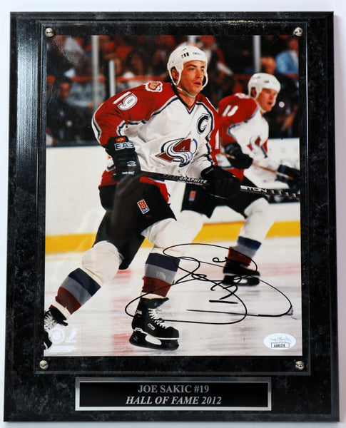 Joe Sakic Autographed 8x10 Photo with Plaque JSA COA