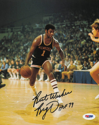 Oscar Robertson Autographed 8x10 Photo Bucks Best Wishes HOF 79 PSA/DNA #L60071