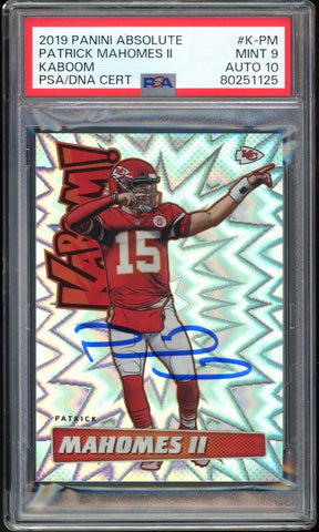 2019 Panini Absolute KABOOM! #K-PM Patrick Mahomes Auto PSA 9/10 MINT