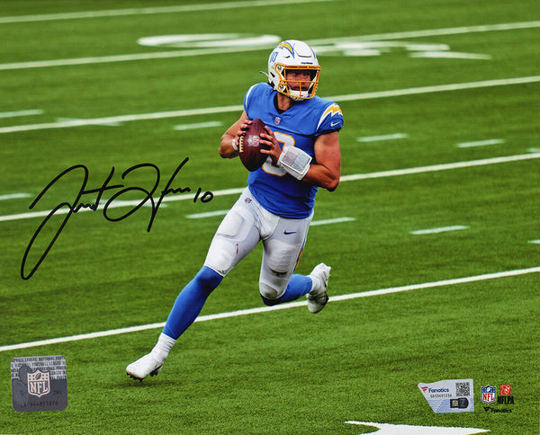 Justin Herbert Signed LA Chargers Looking To Pass 8x10 Photo - (Fanatics COA)