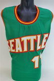 Detlef Schrempf Signed Seattle Supersonics Green Jersey (Beckett) 3xAll Star Fwd