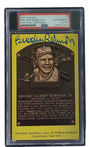 Brooks Robinson Signed 4x6 Baltimore Orioles HOF Plaque Card PSA 85025707