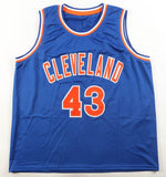 Brad Daugherty Signed Cleveland Cavaliers Jersey (JSA COA) 1986 #1 Overall Pick