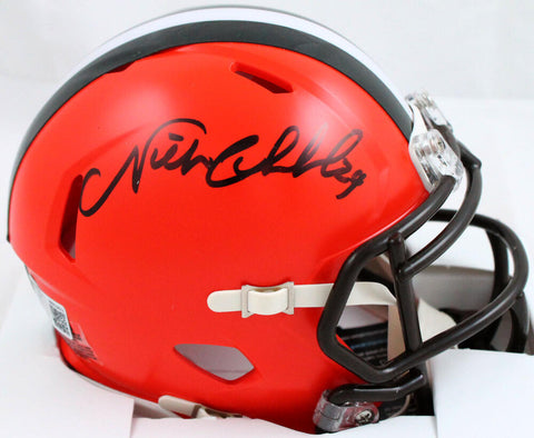 Nick Chubb Autographed Cleveland Browns Speed Mini Helmet-Beckett W Hologram