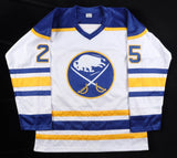 Dave Andreychuk Signed Buffalo Sabres Jersey (JSA COA) NHL Career 1982-2006/L.W.