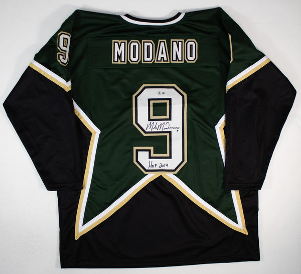 Mike Modano Signed Dallas Stars Green Jersey (Beckett) 1999 Stanley Cup Champion