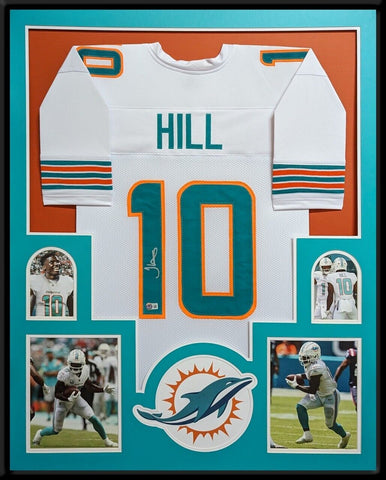 FRAMED MIAMI DOLPHINS TYREEK HILL AUTOGRAPHED SIGNED JERSEY BECKETT HOLO