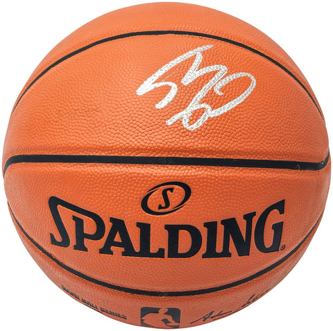 SHAQUILLE O'NEAL AUTOGRAPHED SPALDING GAME BALL BASKETBALL LAKERS BECKETT 235720
