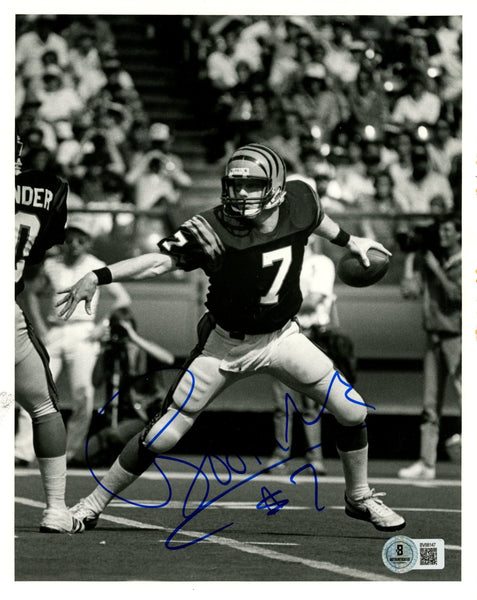 Boomer Esiason Autographed/Signed Cincinnati Bengals 8x10 Photo Beckett 57586