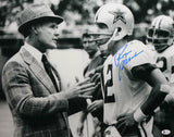 Roger Staubach Signed Cowboys 16x20 B&W w/ Landry Photo- Beckett W Auth *Blue