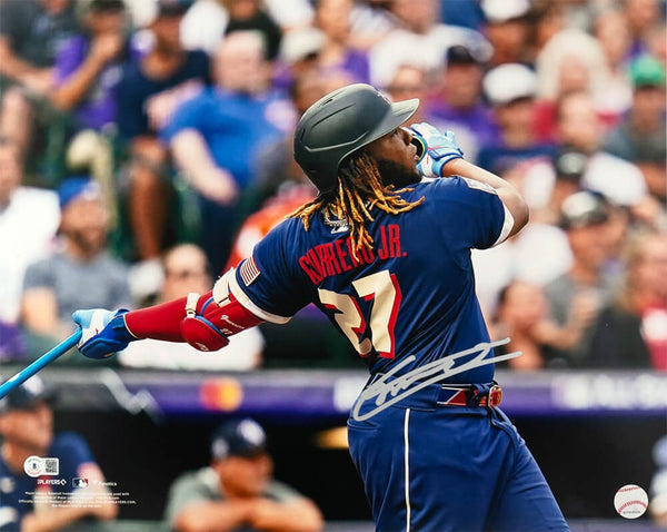Vladimir Guerrero Jr Signed Toronto Blue Jays Action 16x20 Photo - (BECKETT COA)
