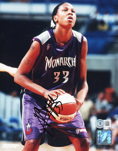 Yolanda Griffith Autographed WNBA Sacramento Monarchs 8x10 Photo Beckett