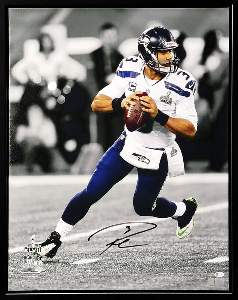 Russell Wilson Autographed Framed 24x30 Canvas Photo Seahawks SB Beckett WE98424