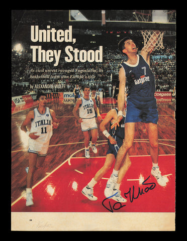 Toni Kukoc Autographed Signed 8x11 Magazine Photo Chicago Bulls SKU #238001