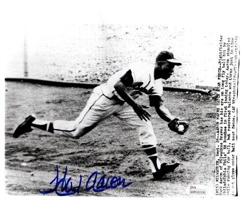 Milw Braves Henry HANK AARON Signed 8x10 Photo #12 AUTO HOF, MVP, WS CHMP - JSA