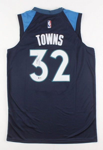 Karl-Anthony Towns Signed Minnesota Timberwolves Nike Jersey (Beckett COA)