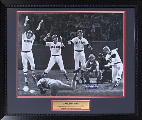 Carlton Fisk Autographed 1975 World Series Home Run 16x20 Framed Photo Fanatics