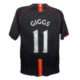 Ryan Giggs Signed Manchester Utd Away Soccer Jersey #11 with Beckett Witness