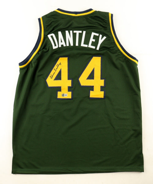 Adrian Dantley Signed Notre Dame Fighting Irish Jersey (Beckett) 6xAll Star Frwd