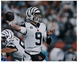 Joe Burrow Autographed Cincinnati Bengals 'Passing 16" x 20" Photograph Fanatics