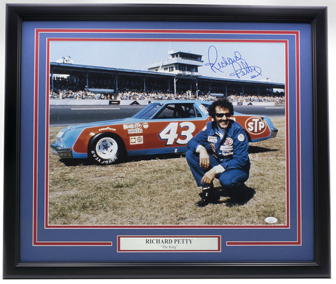 Richard Petty Signed Framed 16x20 Nascar Racing Photo JSA GG45914