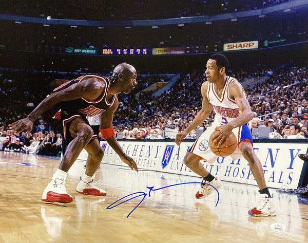 Allen Iverson Signed 16x20 Philadelphia 76ers vs Michael Jordan