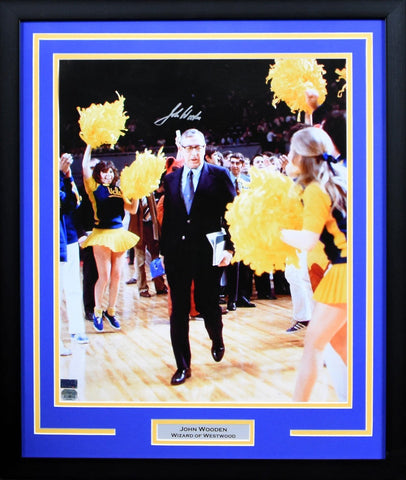 JOHN WOODEN AUTOGRAPHED UCLA BRUINS 16x20 FRAMED PHOTO FANATICS