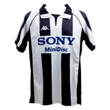 Filippo Inzaghi Signed Juventus FC Home Soccer Jersey #9 with Beckett Witness