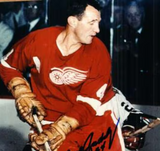 Bill Gadsby Signed Detroit Red Wings Logo Puck Inscribed "HOF 1970" (Beckett)