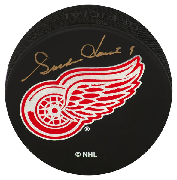 Gordie Howe Signed Red Wings Logo Hockey Puck - (JSA HOLO & COA)