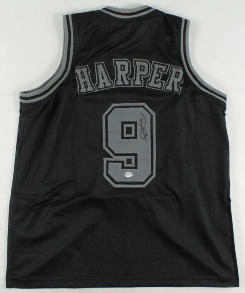Ron Harper Signed Bulls Black Jersey (Beckett) 5xNBA Champ Los Angeles / Chicago