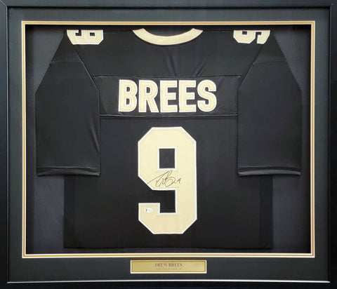 NEW ORLEANS SAINTS DREW BREES AUTOGRAPHED FRAMED BLACK JERSEY BECKETT BAS 200918