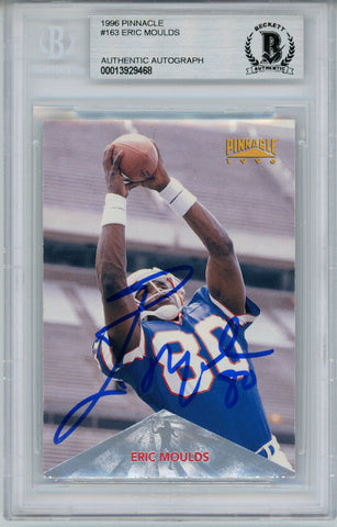 Eric Moulds Autographed 1996 Pinnacle #163 Rookie Card Beckett Slab 36308