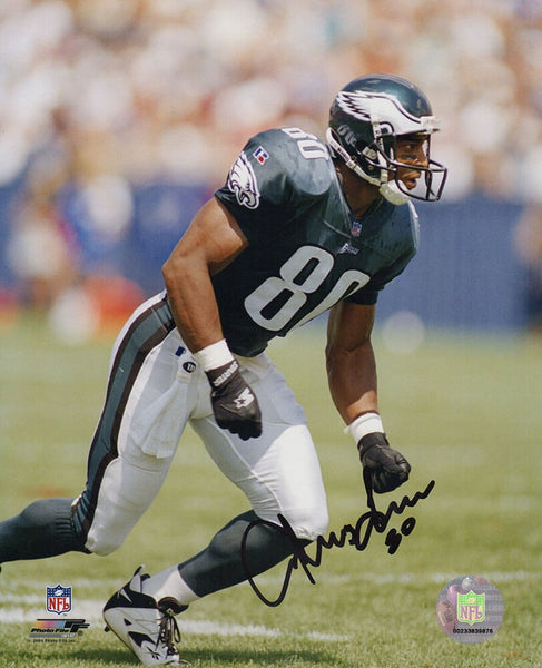 Irving Fryar Signed Eagles Green Jersey Action 8x10 Photo - (SCHWARTZ COA)