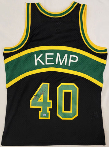 Supersonics Shawn Kemp Autographed 1994-95 M&N Black Jersey M MCS 93468