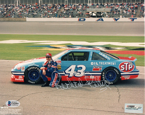 Richard Petty Autographed Nascar 8x10 Photo Beckett Authenticated